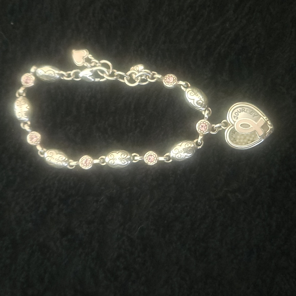 Elegant Heart Charm Bracelet in Silver and Gold